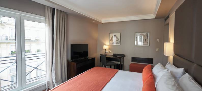 卡尔斯酒店(Carles Hotel)图片