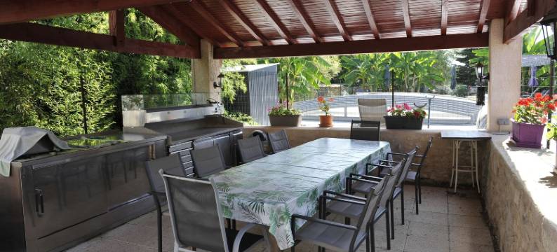 Jardin-d'Arcy园德阿尔西(Gites Jardin-Darcy - Piscine au SEL)图片