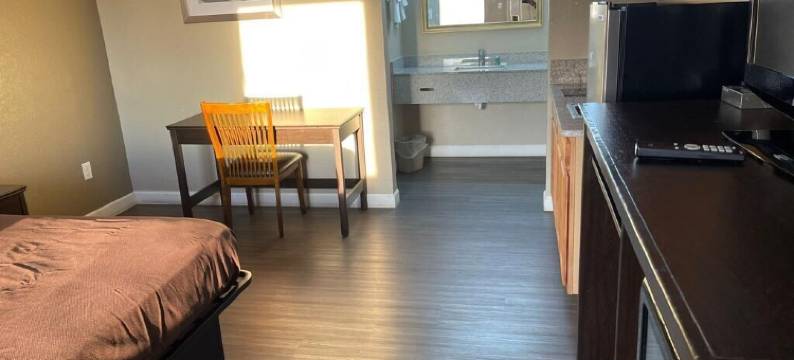 郊区开间哥伦比亚 - 哈比森(Suburban Studios Columbia - Harbison)图片