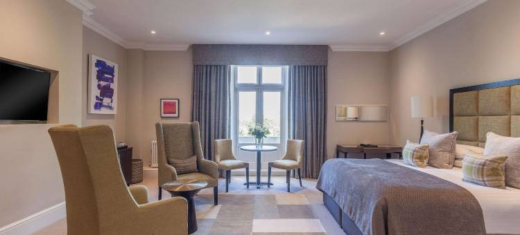 奥特兰兹公园酒店(Oatlands Park Hotel)图片