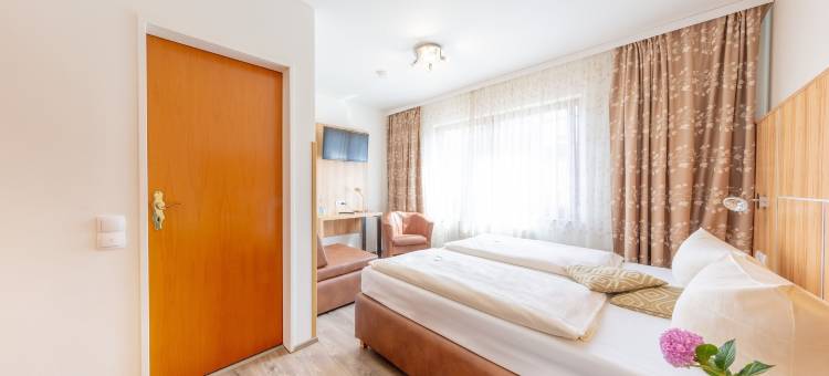 雷哈图霍加尼酒店(Hotel Reinhardtshof Garni)图片