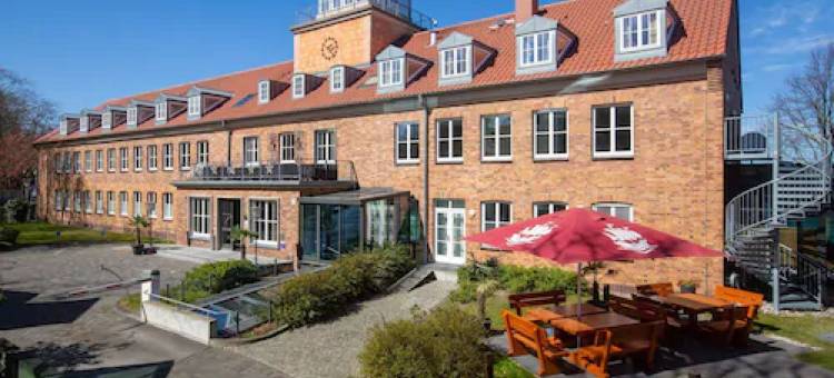 施特拉尔松海芬瑞斯登兹酒店(Hotel Hafenresidenz Stralsund)图片