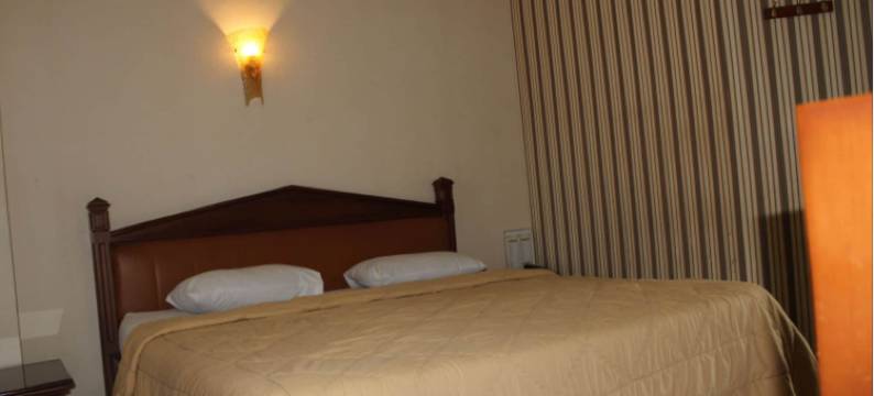 678酒店-查旺(678 Hotel Cawang by Cocotel)图片