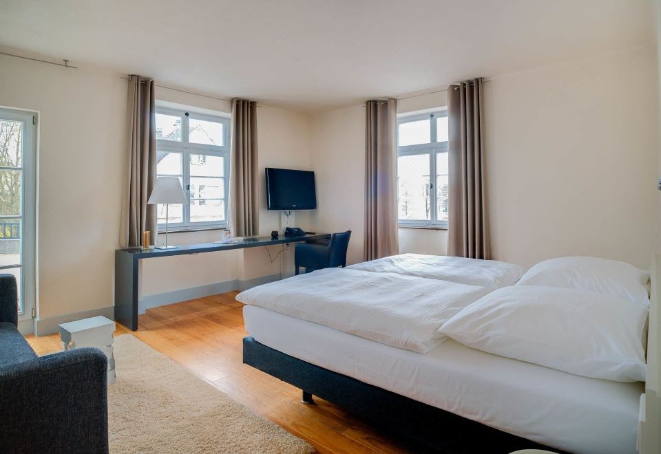 Villa Behr Hotel Overview