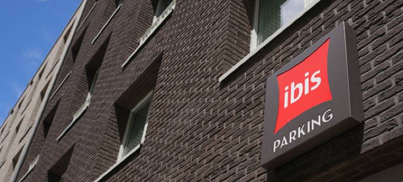 宜必思巴黎蒙帕纳斯加泰罗尼亚酒店(2022 年 5 月开业)(Ibis Paris Gare Montparnasse Catalogne)图片