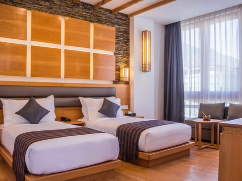 佩尔扬精品酒店