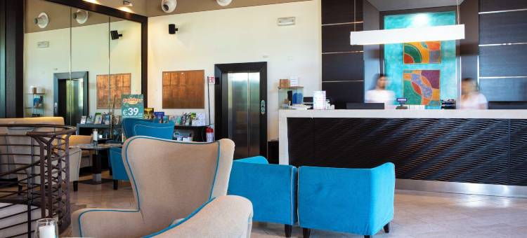 加尔达湖度假村(Lake Garda Resort)图片
