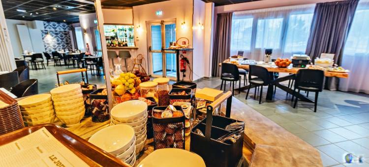 里昂东部伊克里普斯原生酒店(The Originals City Hôtel Éclipse Lyon Est)图片