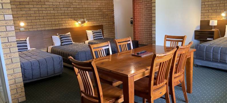 纳兰德拉纽厄尔汽车旅馆(Newell Motor Inn Narrandera)图片