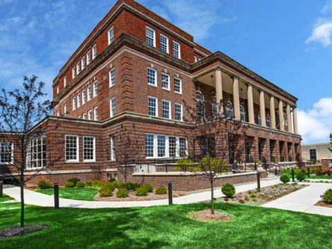 斯特拉酒店和舞厅