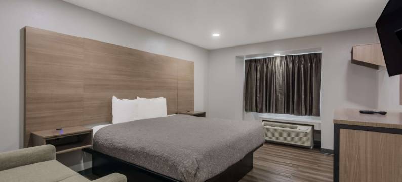 查尔斯湖I-210出口5美洲最佳价值套房酒店(Americas Best Value Inn and Suites Lake Charles I210 Exit 5)图片