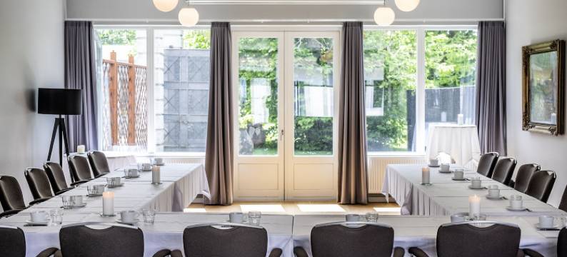 弗雷登斯堡斯托尔库洛酒店(Hotel Fredensborg Store Kro)图片