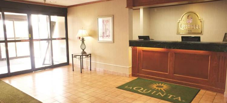 底特律绍斯盖特拉昆塔温德姆酒店(La Quinta Inn by Wyndham Detroit Southgate)图片