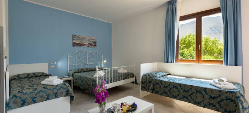 阿齐比亚酒店(Hotel Achibea)图片