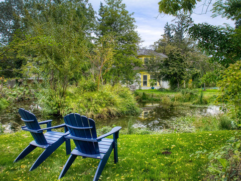 塞荷姆花园旅馆