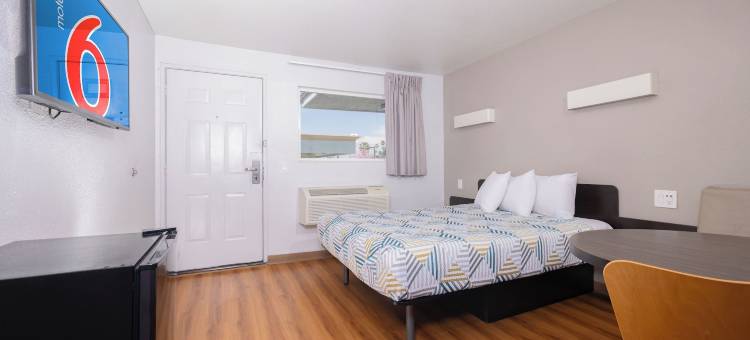 安大略机场6号汽车旅馆(Motel 6 Ontario, CA - Airport)图片