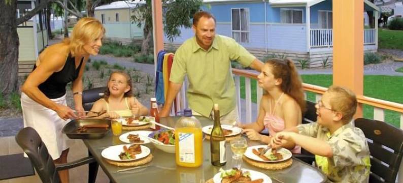 肯达勒斯海滩假日公园(Kendalls Beach Holiday Park)图片