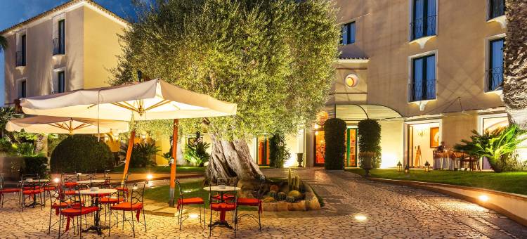 阿巴塔萨酒店(Hotel Arbatasar)图片