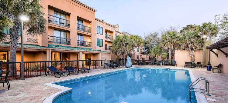 海湾畔工艺农场万怡酒店(Courtyard Gulf Shores Craft Farms)图片