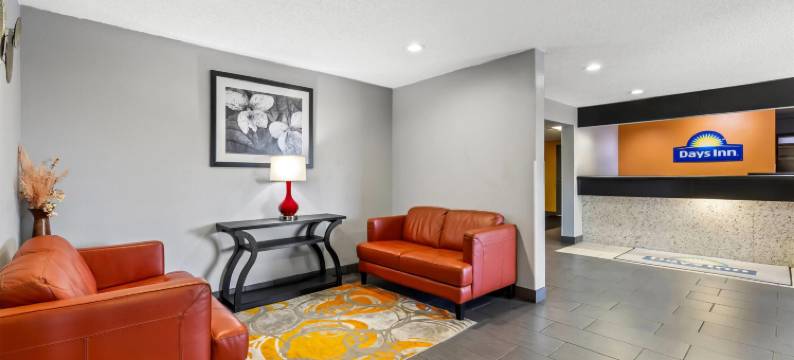 黑河瀑布戴斯酒店(Days Inn by Wyndham Black River Falls I-94 on Atv Trail)图片