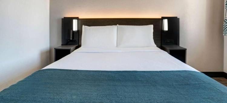 南加利福尼亚贝克斯菲尔德 6 号开放式客房酒店(Studio 6 Bakersfield, CA - South)图片