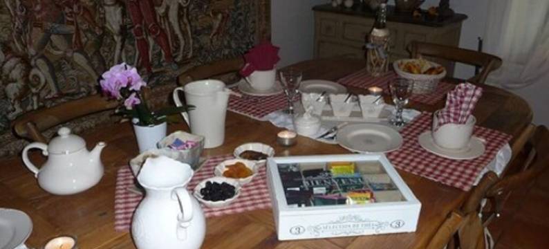 莱斯贾瑞尔斯(Les Jarrieres)图片