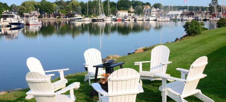 游艇驾驶员山林小屋和码头宾馆(Yachtsman Lodge & Marina)图片