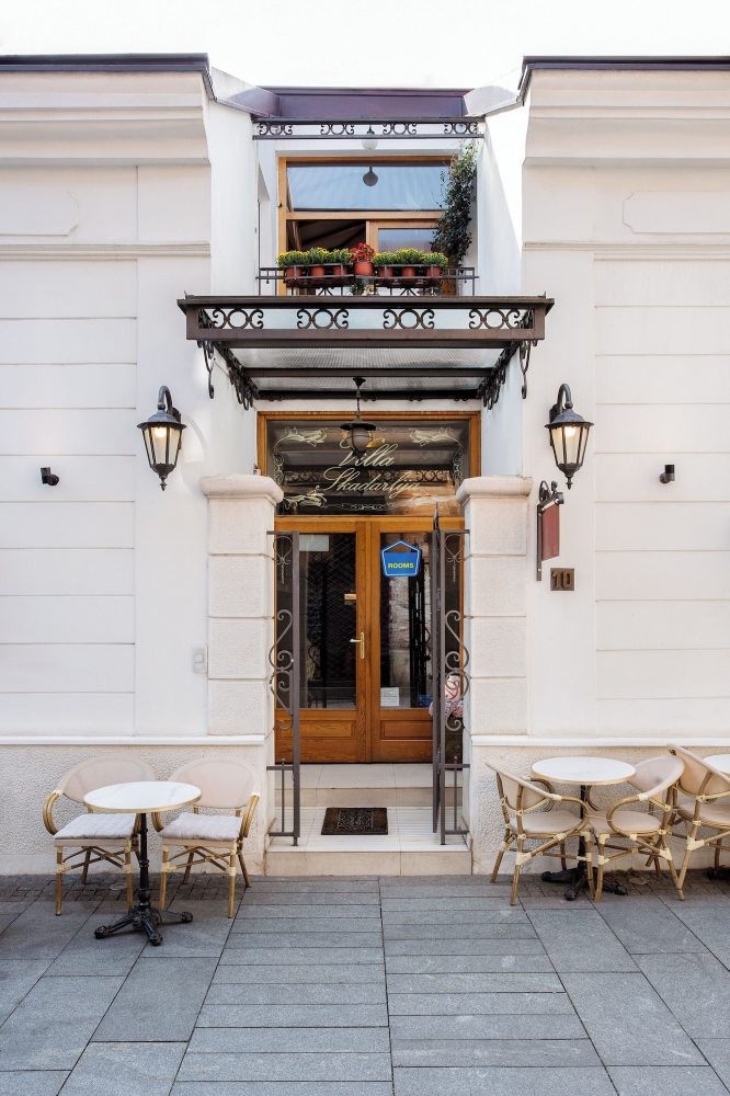 Villa SkadarlijaOver view