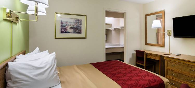 大学城伊克诺旅馆(Econo Lodge University)图片