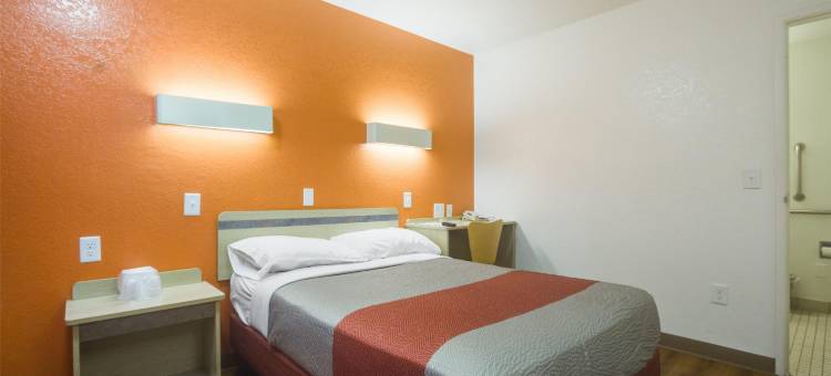 丹佛莱克伍德 6 号汽车旅馆(Motel 6 - Lakewood, CO)(Motel 6 Lakewood, CO - Denver)图片