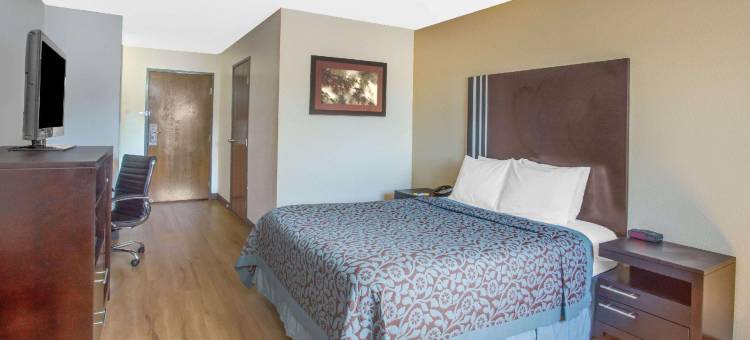 勒罗伊戴斯酒店-布卢明顿东南(Days Inn by Wyndham le Roy/Bloomington Southeast)图片