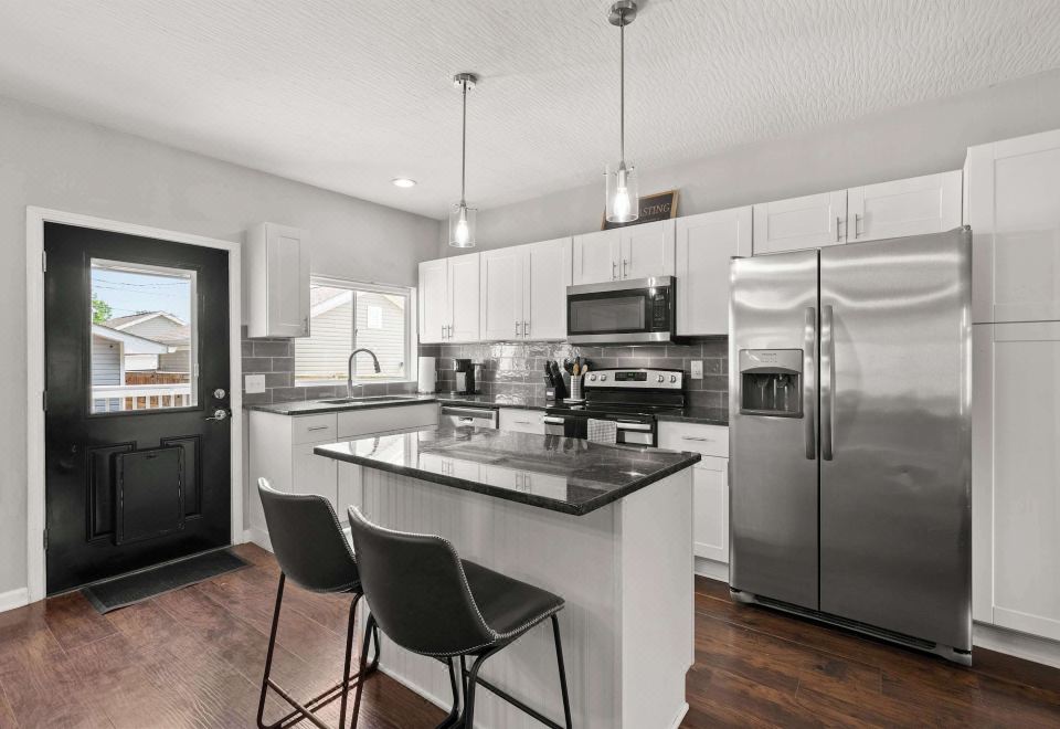 The Southern Nook - For 8 Hotel Overview