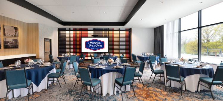 马萨诸塞波士顿沃特敦欢朋套房酒店(Hampton Inn & Suites by Hilton Watertown Boston)图片