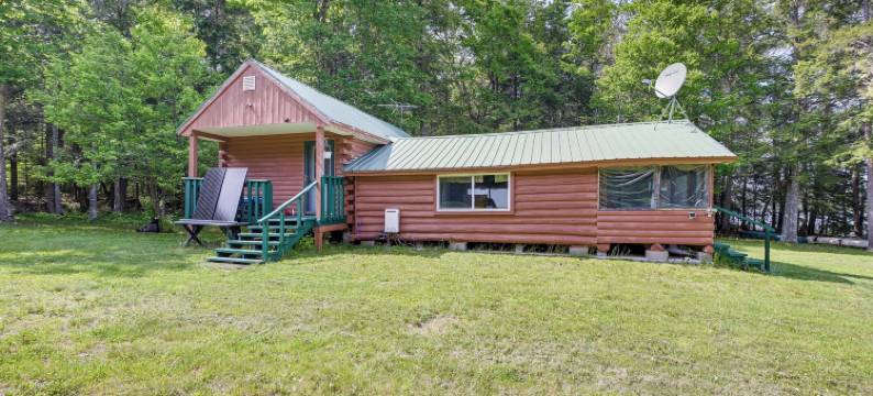 平静湖边小木屋度假：码头，火坑！(Peaceful Lakefront Cabin Getaway Dock, Fire Pit!)图片