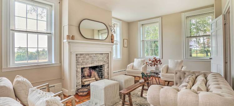 高档乡村住宅，设有火坑，在Taneytown！(Upscale Country Home w/ Fire Pit in Taneytown!)图片