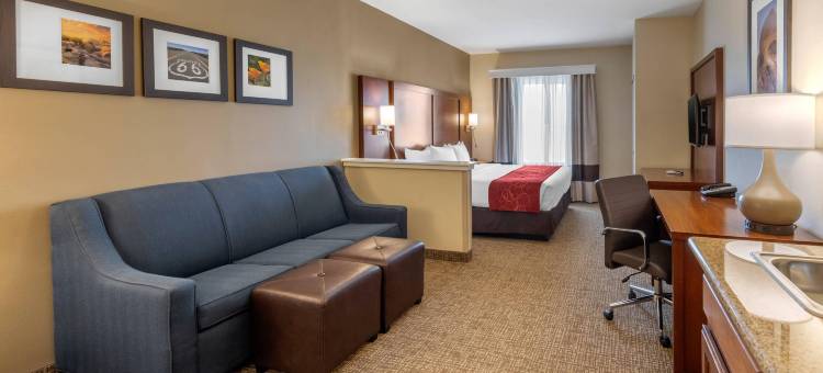 巴斯托I-15附近舒适套房酒店(Comfort Suites Barstow Near I-15)图片