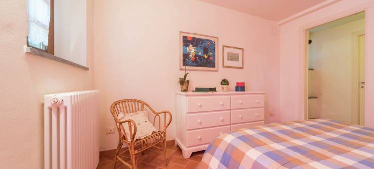 Mansion in Pescaglia near Tuscan Coast图片