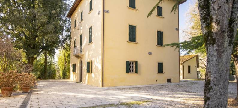 Mansion in Citerna with Pool & Terrace图片