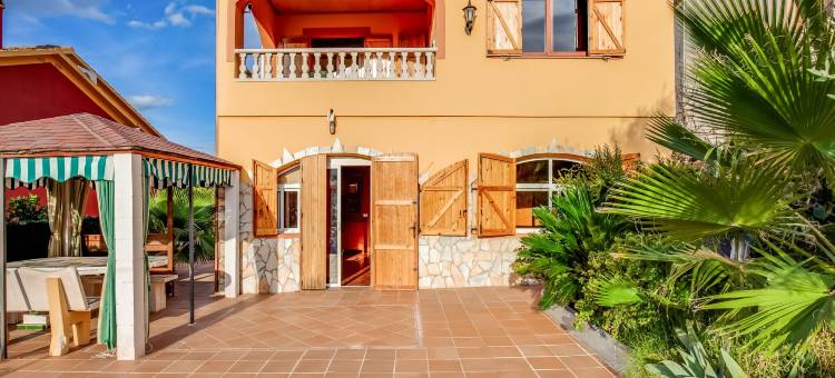 Holiday Home in Vendrell near Costa Dorada Beach图片