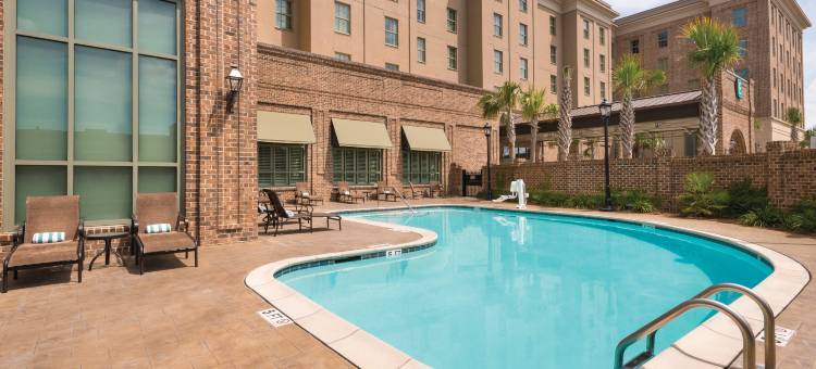 希尔顿安泊酒店-萨凡纳(Embassy Suites by Hilton Savannah Historic District)图片