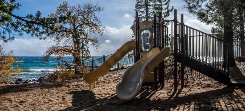 边缘湖海滩俱乐部(Edgelake Beach Club)图片