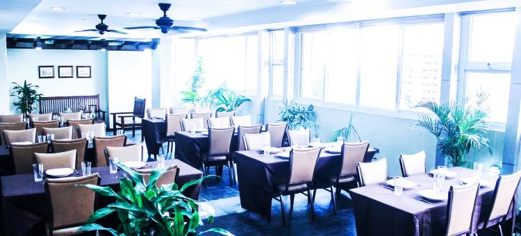 18套房公寓(The Studio 18 Residences)图片