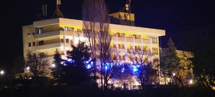 克里斯塔尔酒店(Hotel Kristal)图片