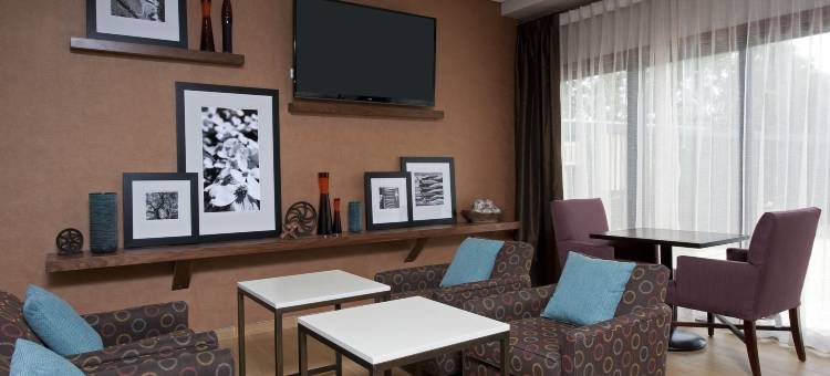 希尔顿欢朋酒店-布卢明顿(Hampton Inn Bloomington)图片