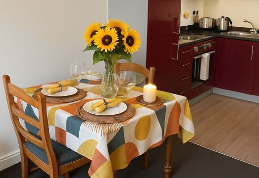 Newly Decorated Studio Apartment -city Centre- Sleeps 2 Hotel Overview