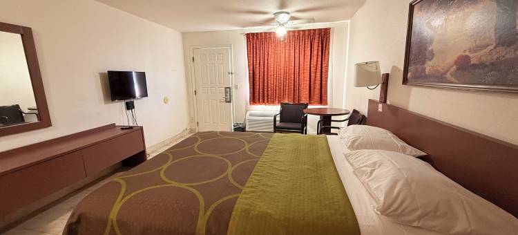 Del Rio Hotel O Near Mesa Downtown图片