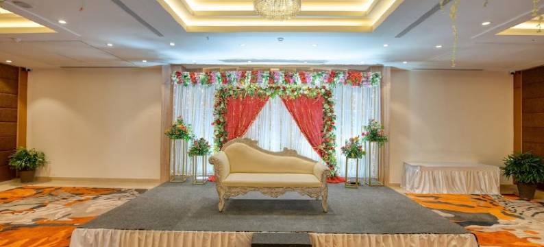 勒克瑙迪普克拉克斯酒店(Hotel Deep Clarks Inn Lucknow)图片