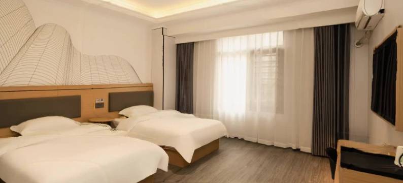 青季酒店MINI(重庆沙坪坝站西南医院店)图片