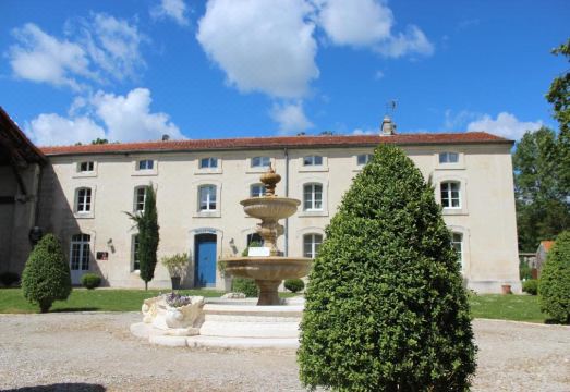 Domaine des Chais Hotel Overview