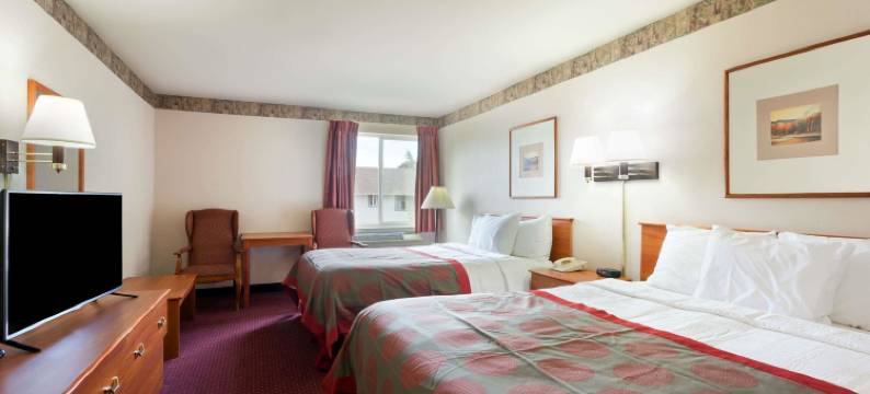 西塔科机场北华美达酒店(Ramada by Wyndham SeaTac Airport North)图片